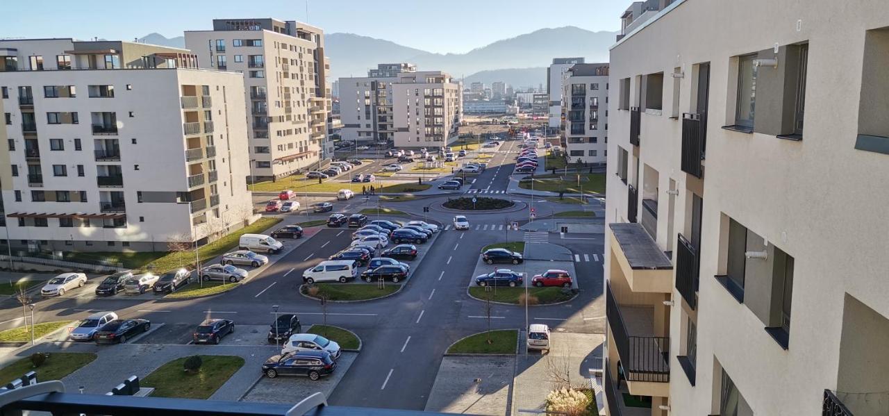 Coresi Deluxe Apartment Braşov Exteriör bild