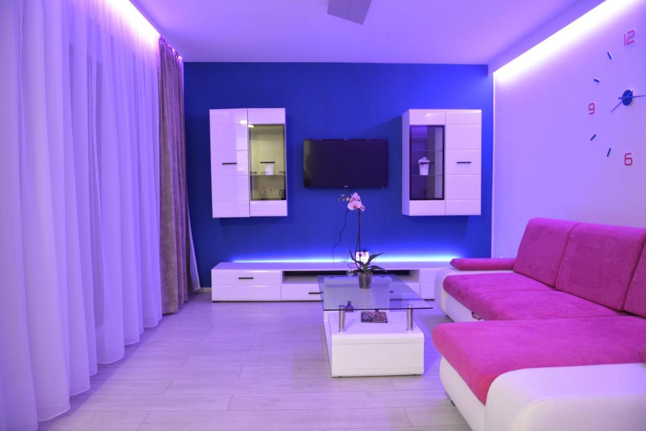 Coresi Deluxe Apartment Braşov Exteriör bild