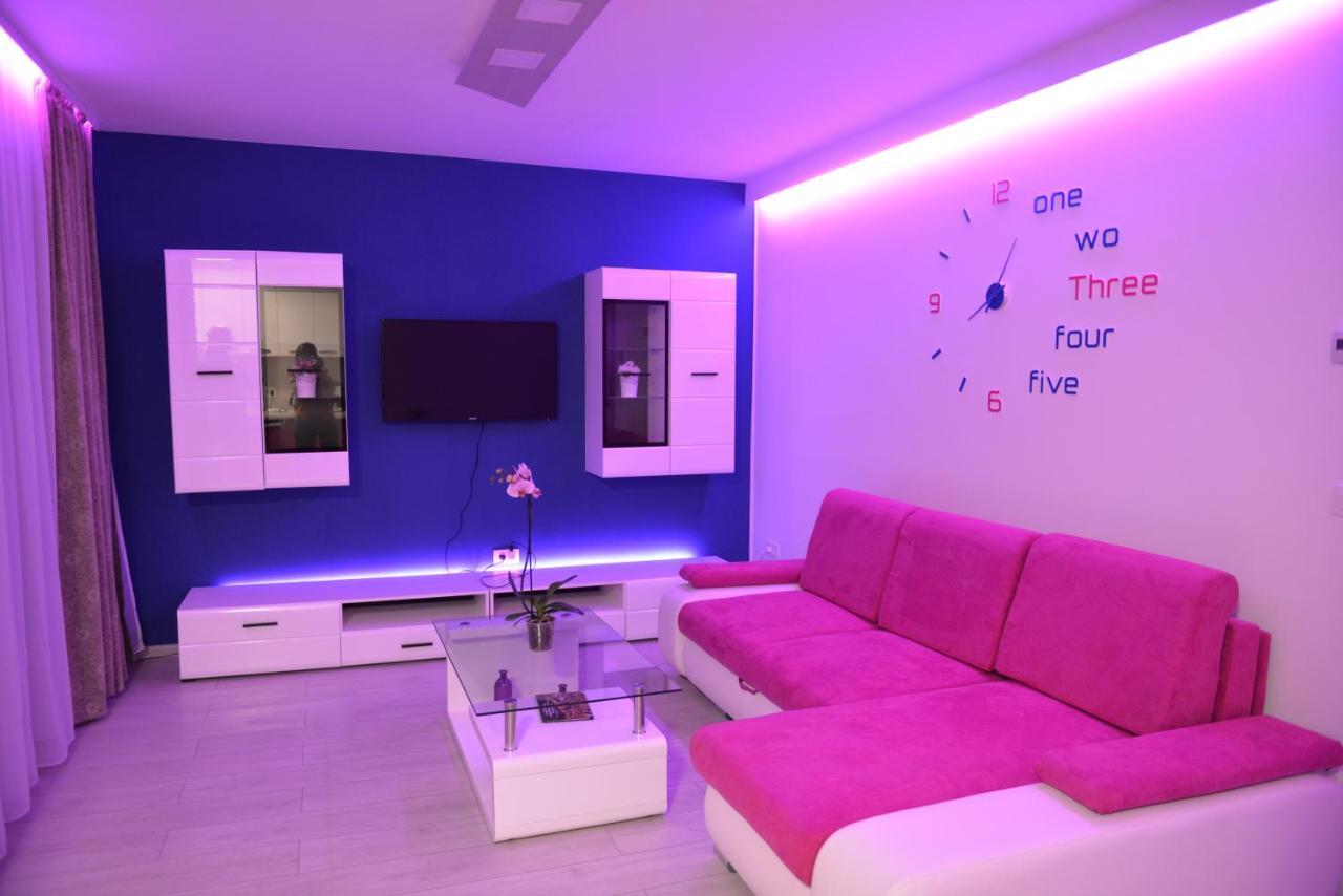 Coresi Deluxe Apartment Braşov Exteriör bild