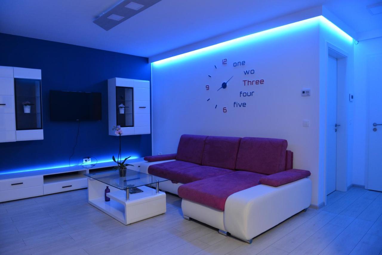 Coresi Deluxe Apartment Braşov Exteriör bild
