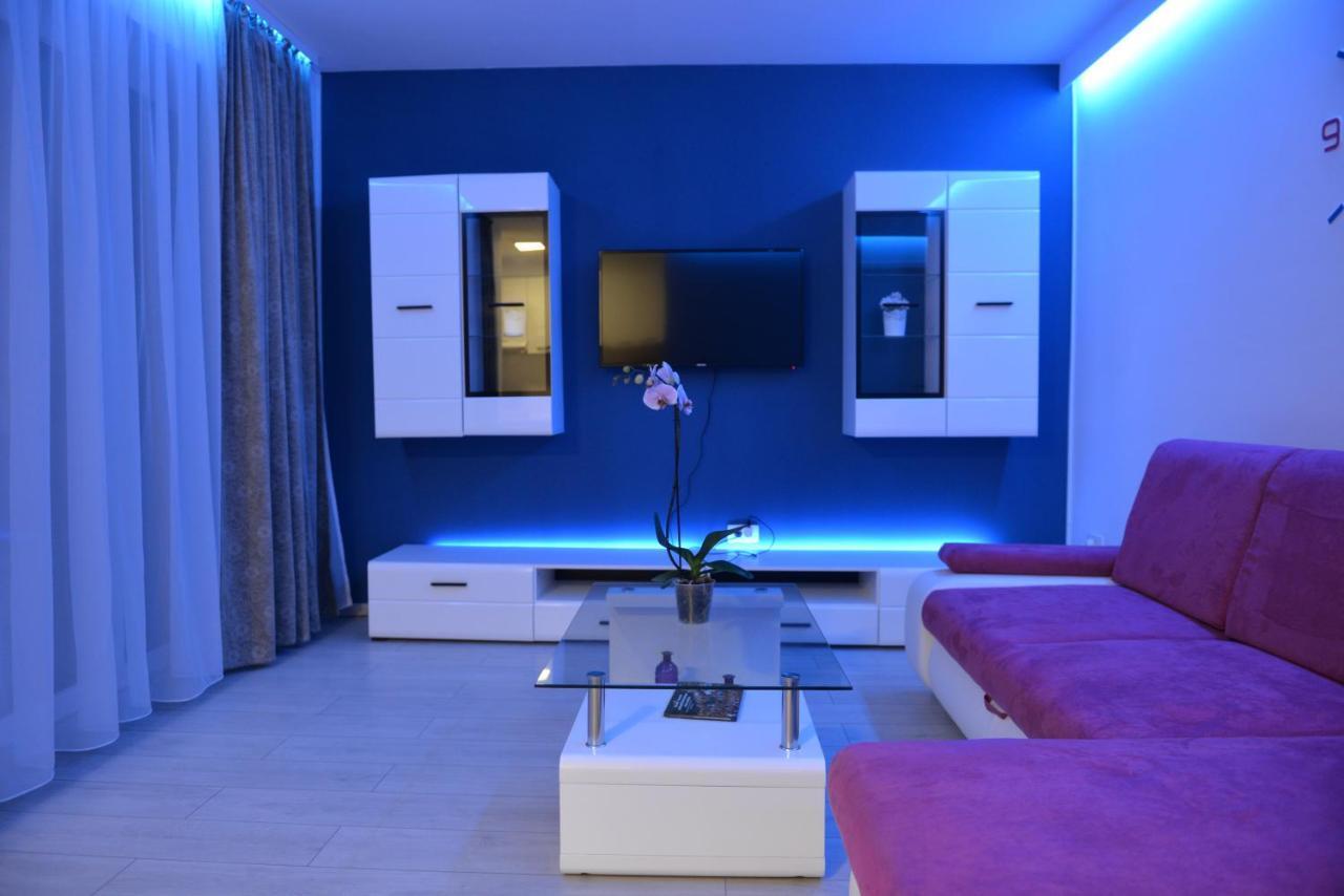 Coresi Deluxe Apartment Braşov Exteriör bild