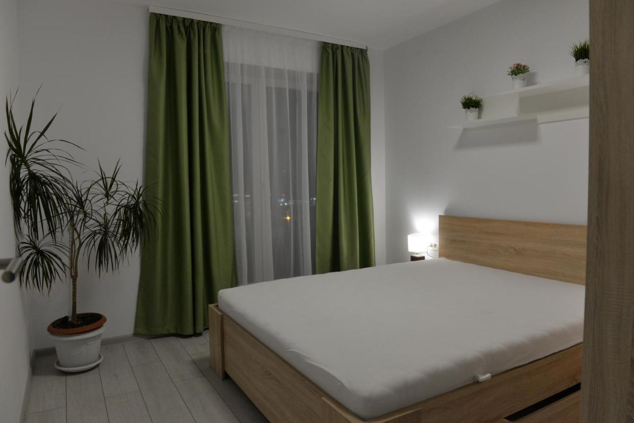 Coresi Deluxe Apartment Braşov Exteriör bild